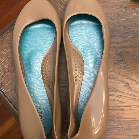 Oka-b womens flats - Picture 1 of 4